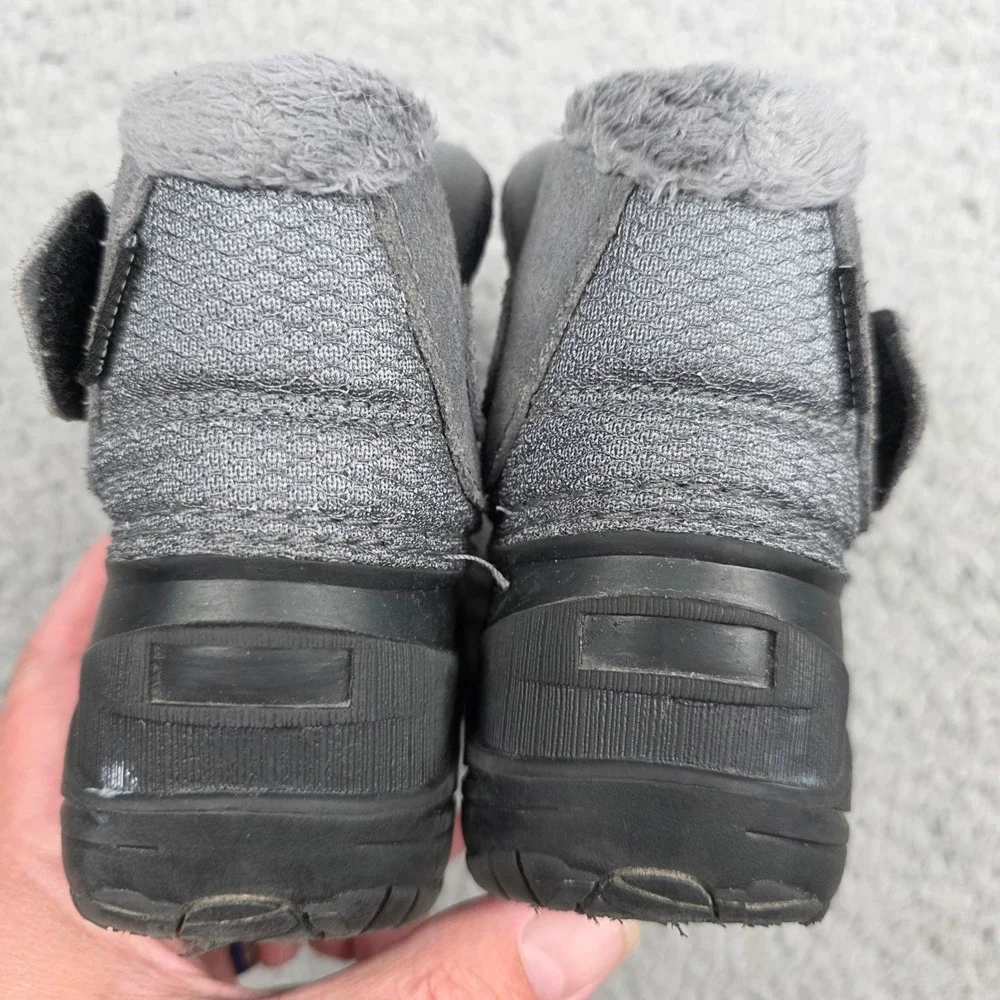The North Face Alpenglow Snow Boots Toddler 7 Gray Waterproof Insulated 200 Gram